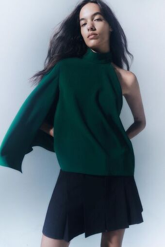 ZARA Top asimétrico oferta