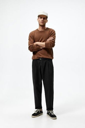ZARA Pantalón pliegues oferta