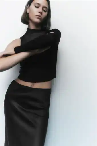 ZARA Top asimétrico punto combinado oferta