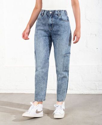 NAF NAF Jean para mujer azul medio baggy tiro súper alto con lavado acid wash oferta