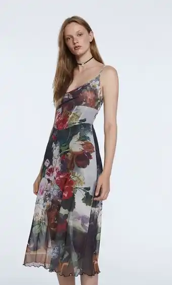 Stradivarius Vestido midi tul print art collection oferta