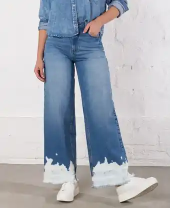 NAF NAF Jean wide con efecto mancha en el ruedo oferta