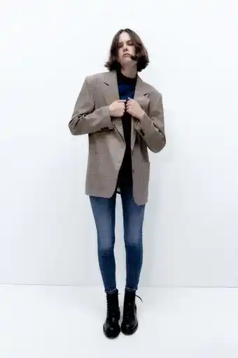 ZARA Jeans trf mid rise sculpt oferta