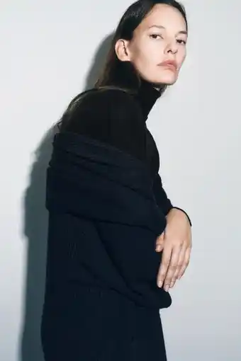 ZARA Abrigo punto cuello bufanda oferta