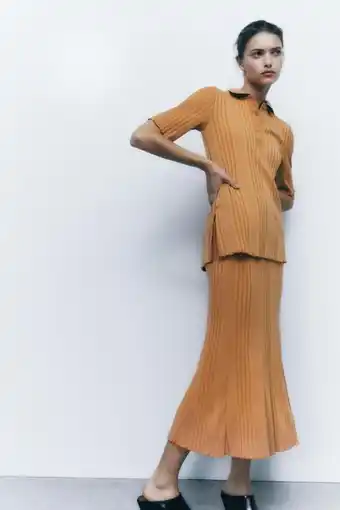 ZARA Dalda midi canalé oferta