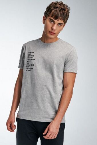 Koaj Camiseta manga corta con estampado. oferta
