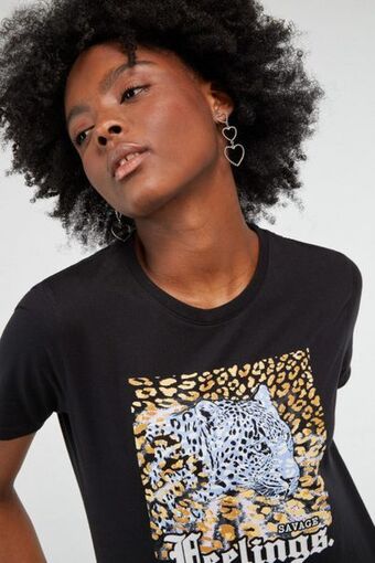 Koaj Camiseta manga corta con estampado en frente. oferta