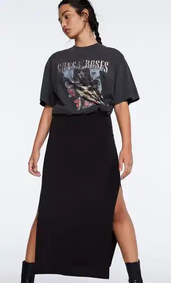 Stradivarius Falda corte lateral oferta