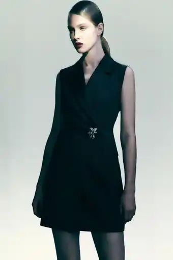 ZARA Chaleco largo satinado broche oferta
