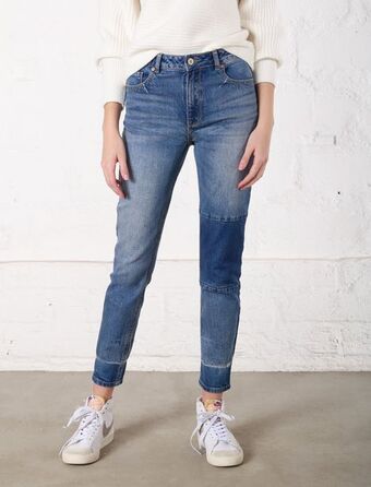 NAF NAF Jean ajustado con parches oferta
