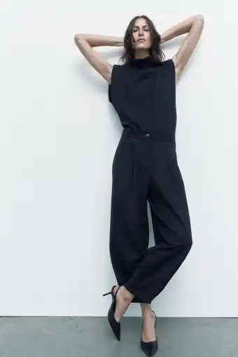 ZARA Pantalón carrot raya diplomática oferta