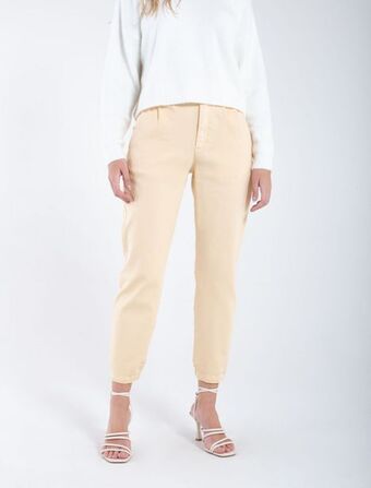 Pantalón de tiro alto