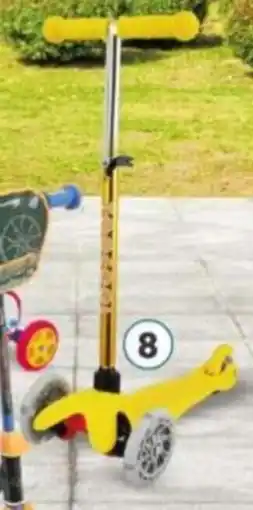 Pycca Scooter amarillo 3 ruedas oferta