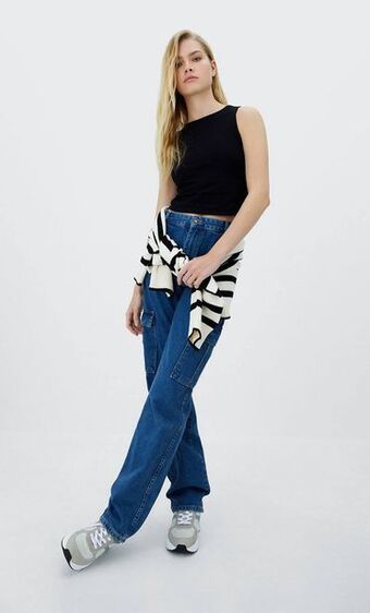 Stradivarius Sleeveless cotton top offer