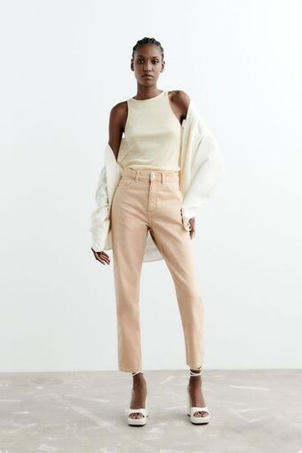 ZARA Z1975 mom jeans offer