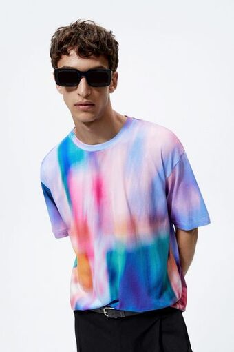 ZARA Abstract print t-shirt offer