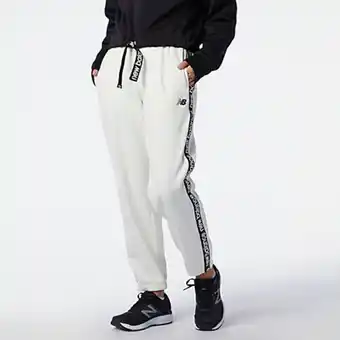 New Balance Relentless performance fleece pant offer