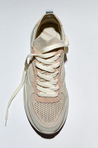 ZARA Running trainers offer