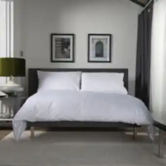 TK Maxx Double white canterbury duvet set 200 tc offer