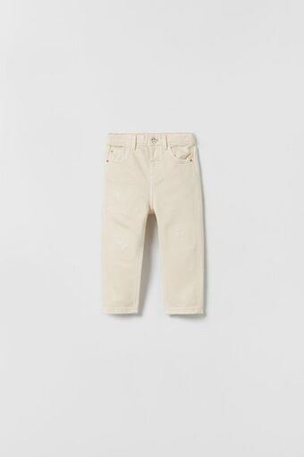 ZARA Ripped mom jeans offer