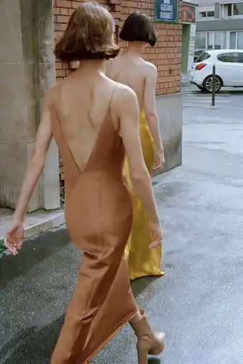 ZARA Long satin dress offer