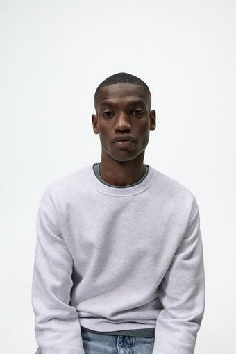 ZARA Coloured sweatshirt offer