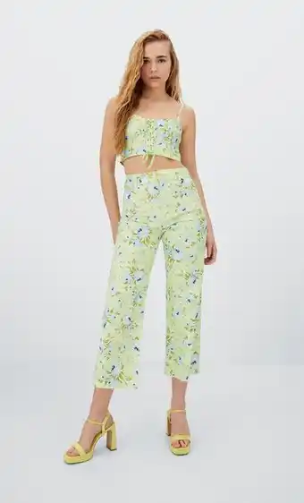 Stradivarius Simple bridgerton trousers offer