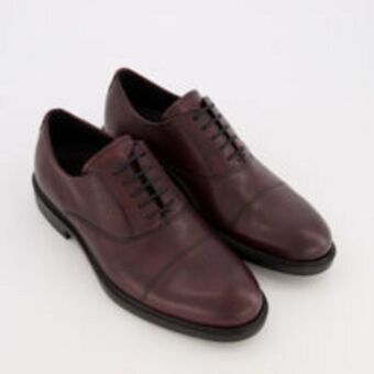 TK Maxx Burgundy leather oxford shoes offer