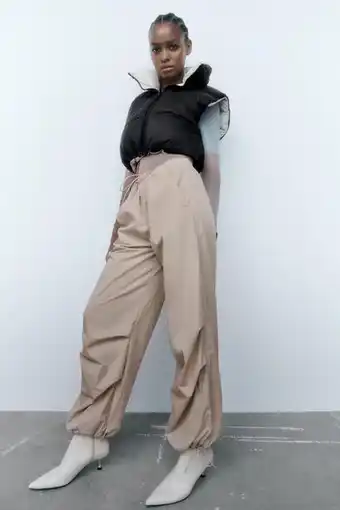 ZARA Nylon joggers offer