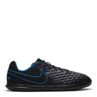 Sports Direct Nike trainers offer