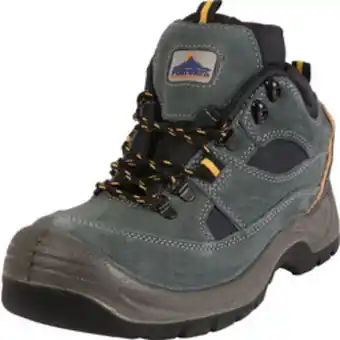 Toolstation Safety hiker boots size 9 offer