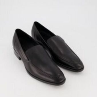 TK Maxx Black leather loafers offer
