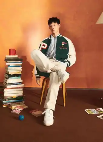 ZARA Snoopy peanuts™ bomber jacket with patches offer