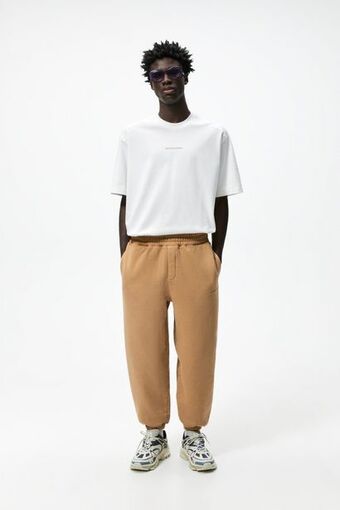 ZARA Heavy-weight slogan t-shirt offer