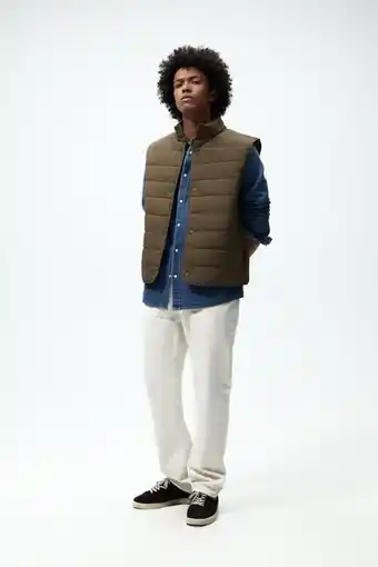ZARA Lightweight quilted gilet offer