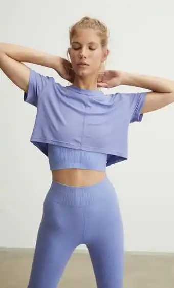 Stradivarius Soft-touch sporty t-shirt offer