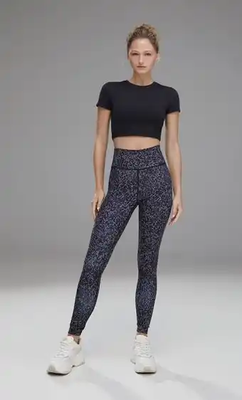 Stradivarius Soft touch printed sports leggings offer