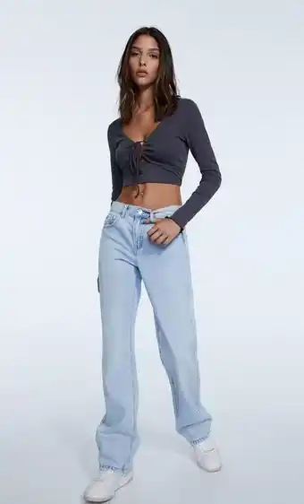 Stradivarius Loose-fit jeans offer
