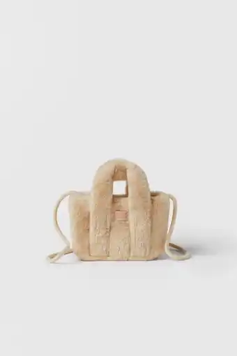 ZARA Kids/ faux fur crossbody bag offer