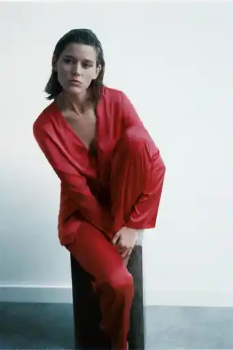 ZARA Satin pyjama blouse offer