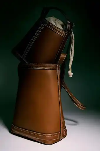 ZARA Leather crossbody bag offer
