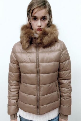 ZARA Water-repellent quilted jacket offer