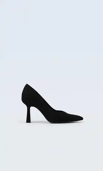 Stradivarius Stiletto heel shoes offer