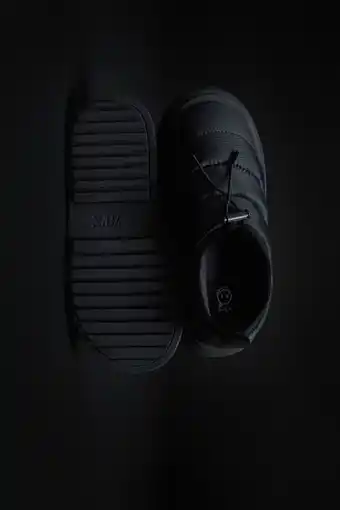 ZARA Kids/ alastair mckimm sneakers - limited edition offer