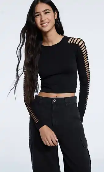 Stradivarius T-shirt with perforations offer