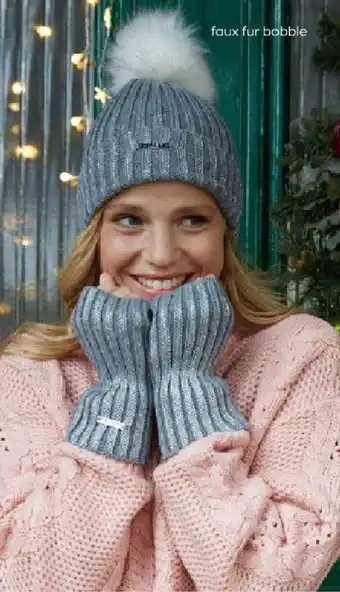 Avon Lipsy Foil Hat & Wrist Warmer Set offer