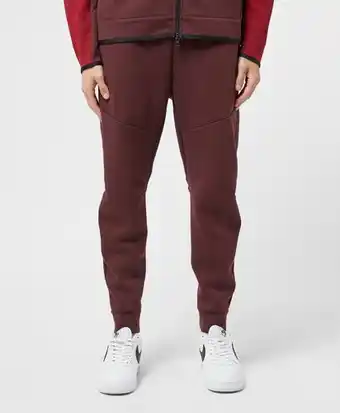 Scotts Nike men's tech fleece joggers - red, red offer