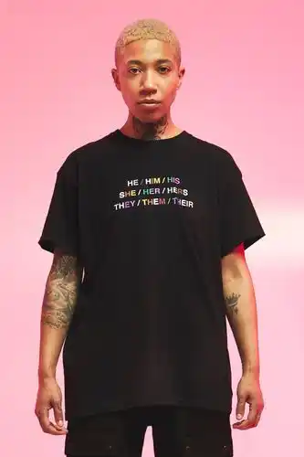 Boohoo Boohooman mens black pride pronouns t-shirt, black offer