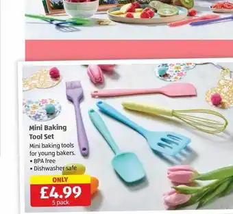 Aldi Mini baking tool set offer
