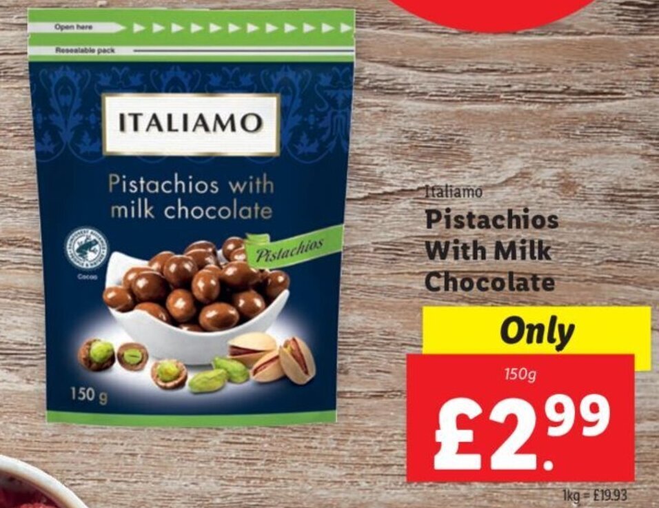 Italiamo Pistachios with milk chocolate 150g offer at Lidl